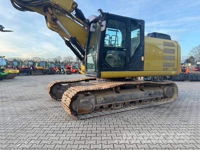 CAT 323 EL حفارات زحافة