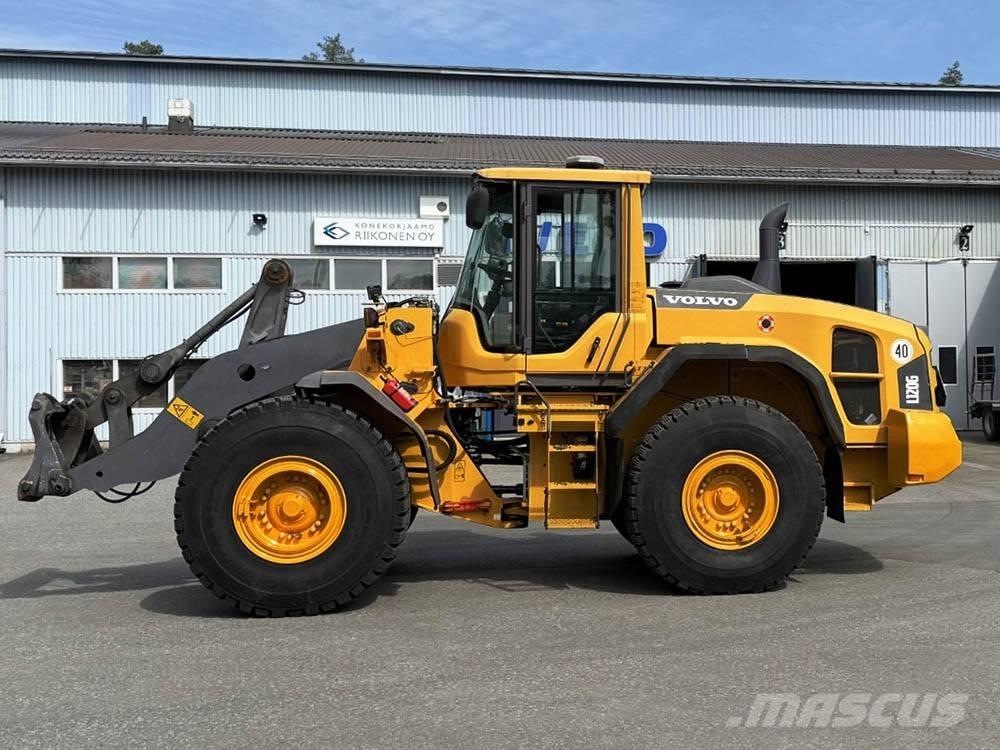 Volvo L 120 G لوادر بعجل