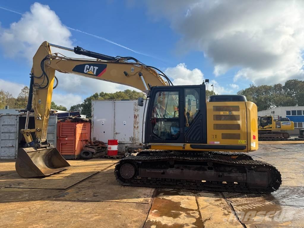 CAT 320 EL RR حفارات زحافة