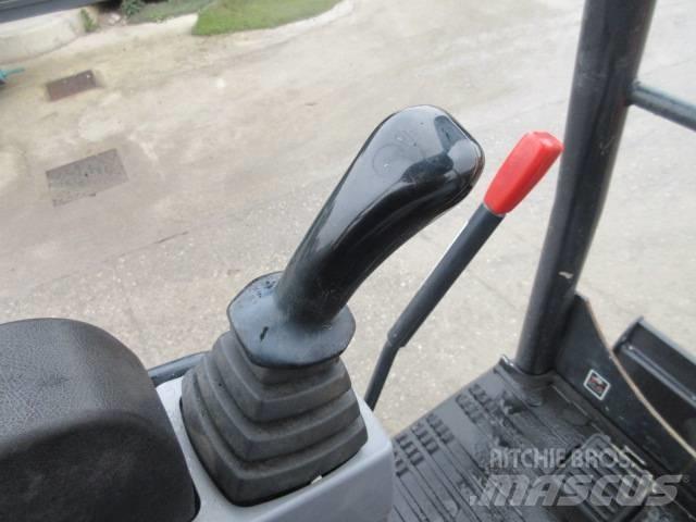 Kubota U 27-4 حفارات صغيرة أقل من 7 طن (حفارات صغيرة)