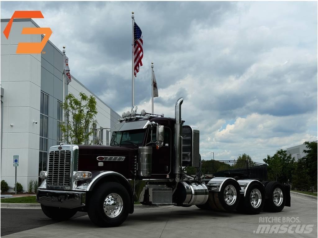 Peterbilt 389 وحدات الجر