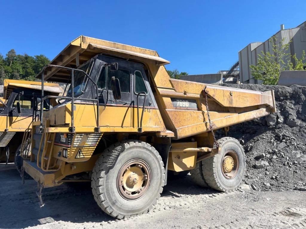 CAT 769 D شاحنات المخلفات الصلبة