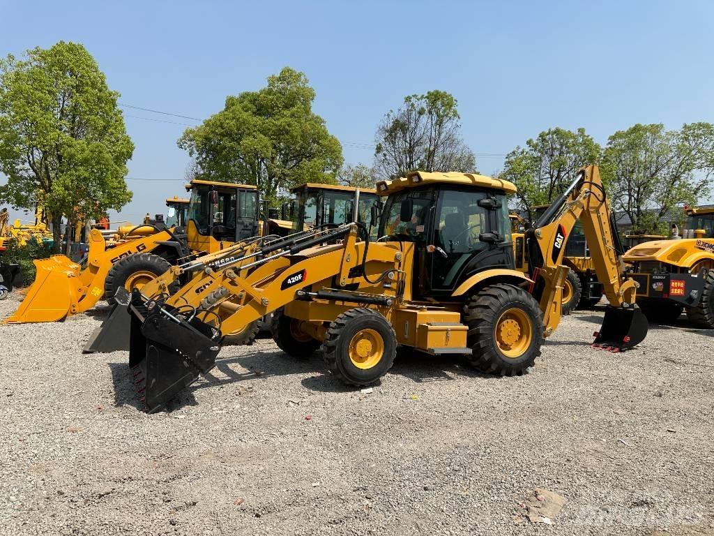 CAT 420F لوادر ذات جرافات عكسية