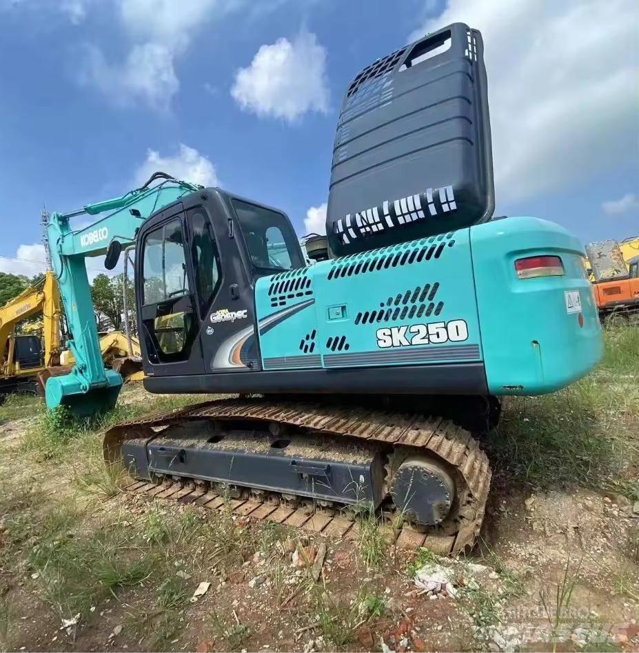 Kobelco SK 250 حفارات زحافة