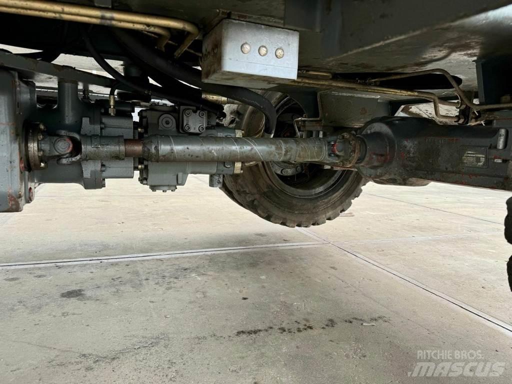 Liebherr A 316 مناولات المخلفات / مناولات صناعية