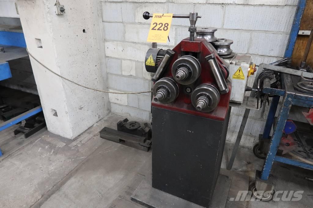 Tauring Beta 35 M أخرى