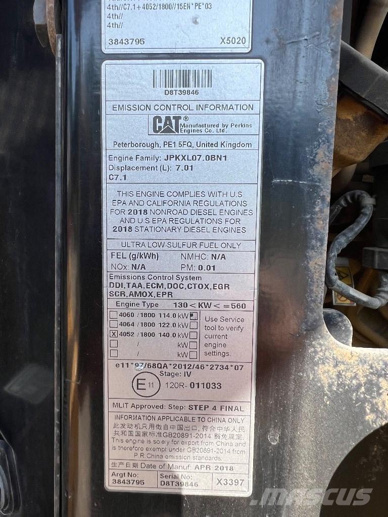 CAT 926M - 926 M حفارات زحافة
