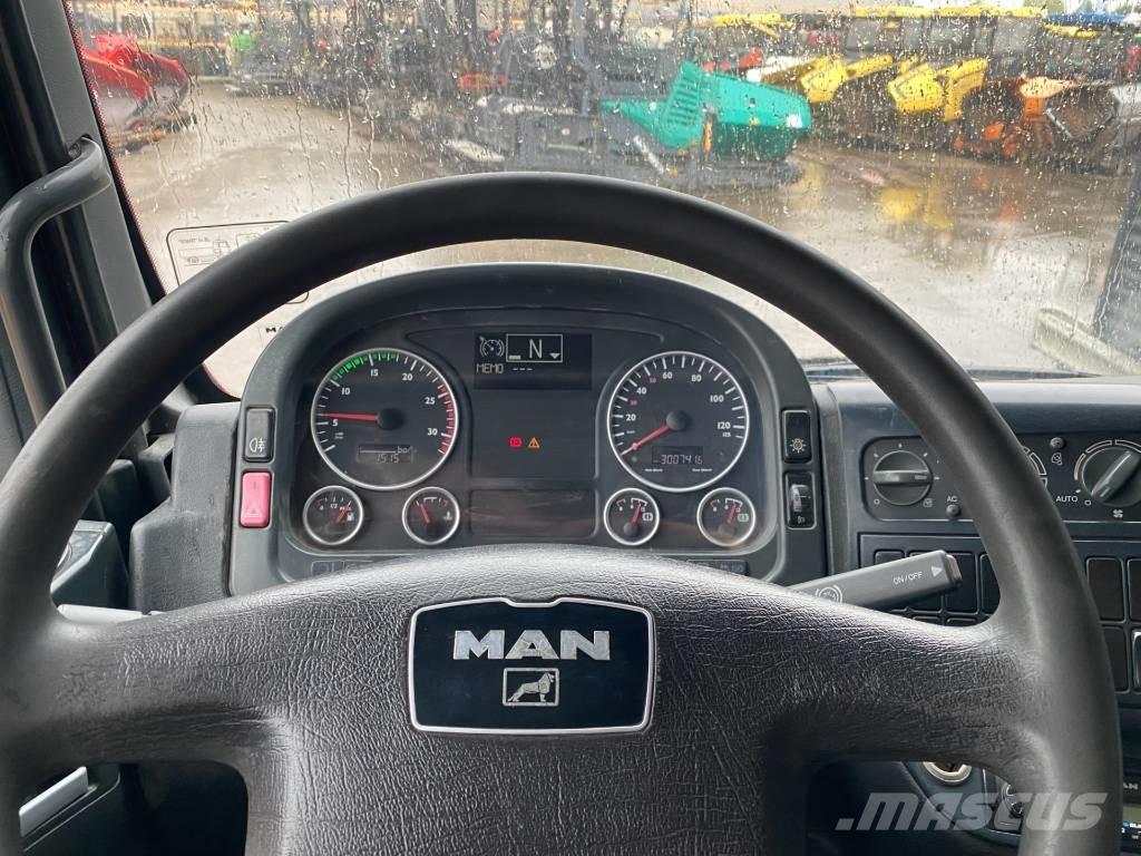 MAN SW 16 MC معدات نشر الرمال والملح