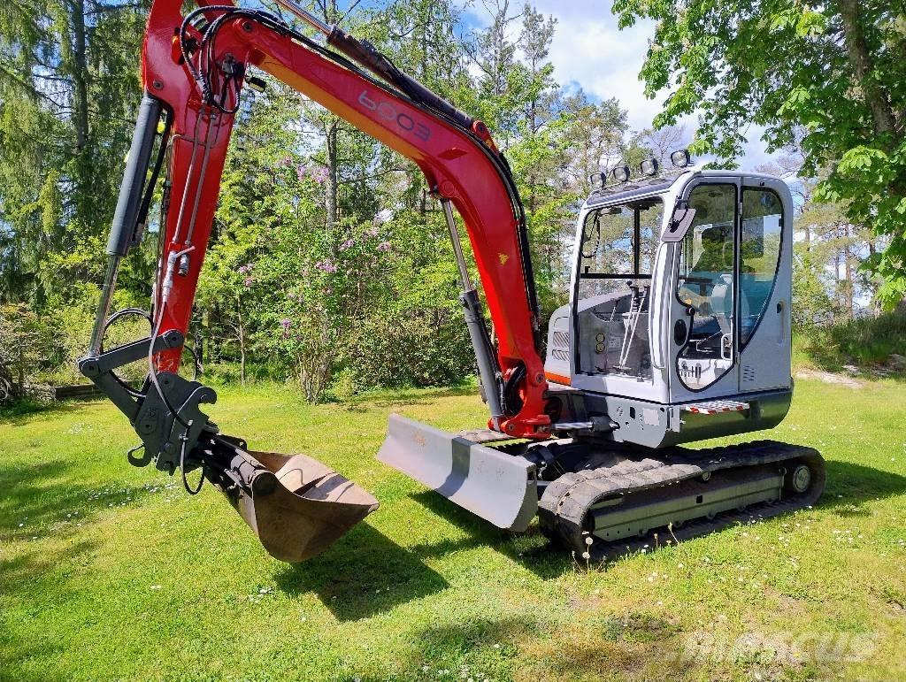 Wacker Neuson 6003 حفارات زحافة
