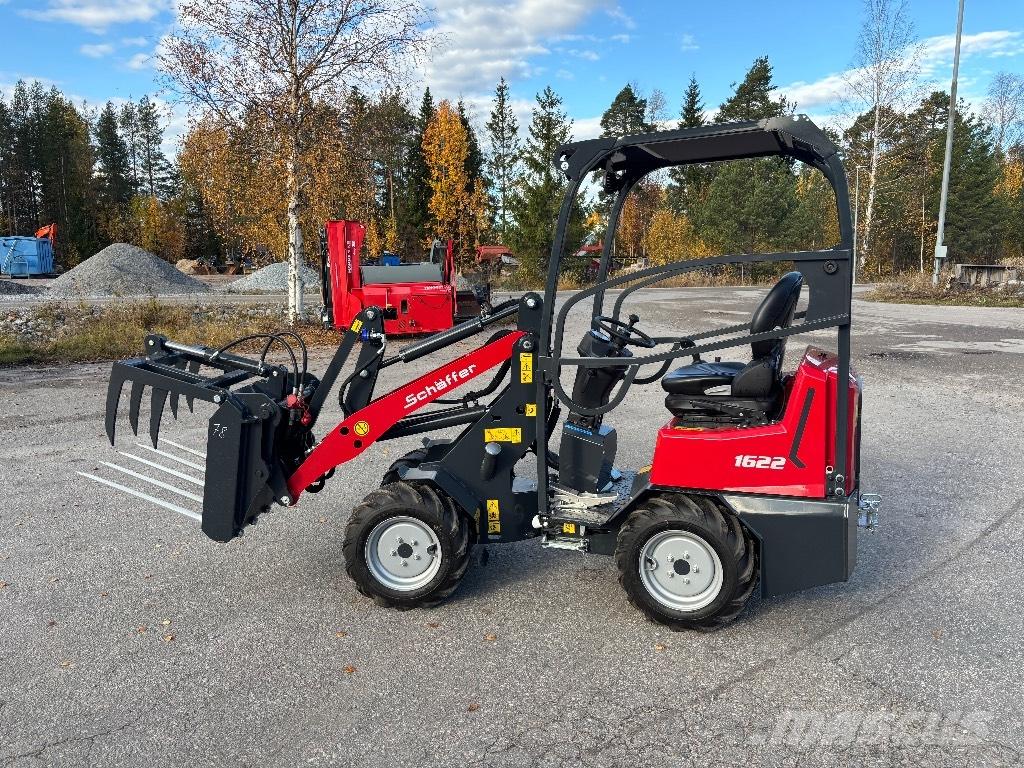 Schäffer 1622 لوادر متعددة الأغراض