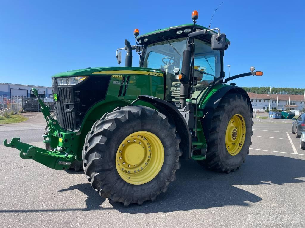 John Deere 7250 R الجرارات