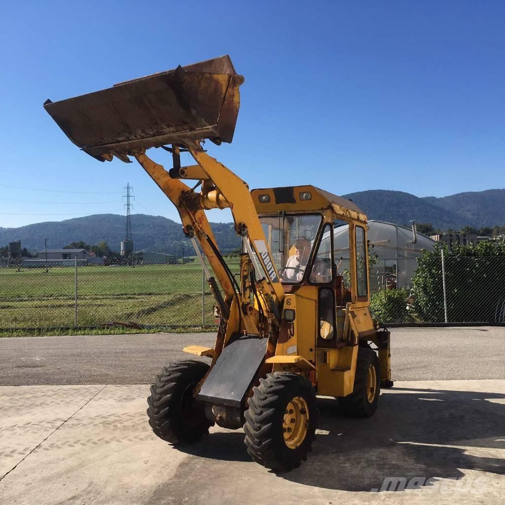 Kubota R 400 لوادر ذات جرافات عكسية