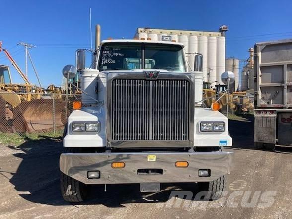 Western Star 4900 وحدات الجر