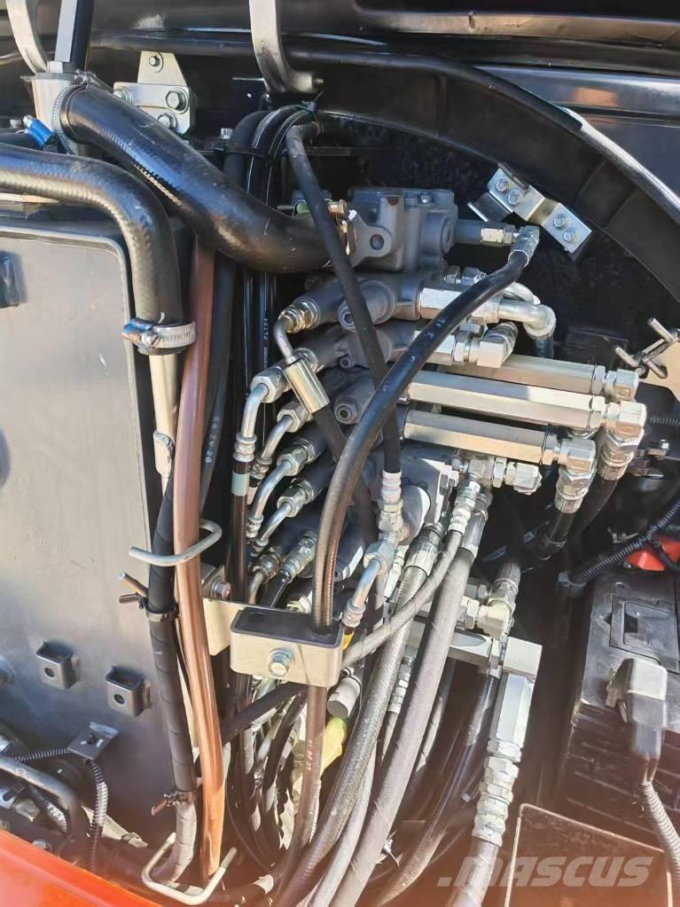 Kubota 163-5 حفارات زحافة