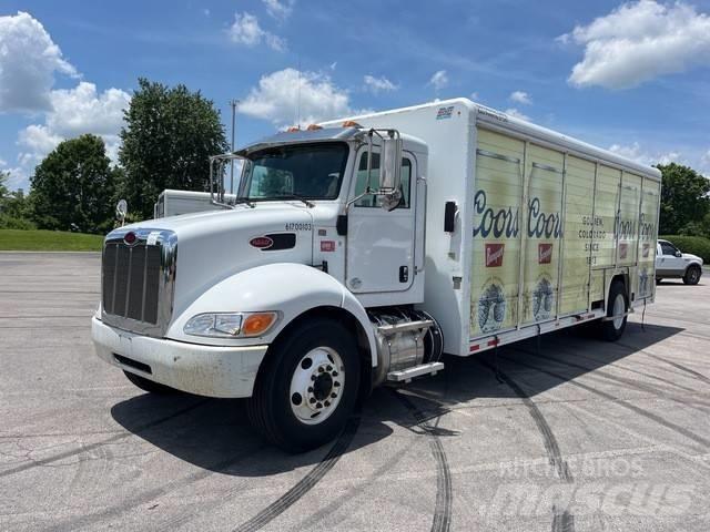 Peterbilt 337 شاحنات نقل المشروبات