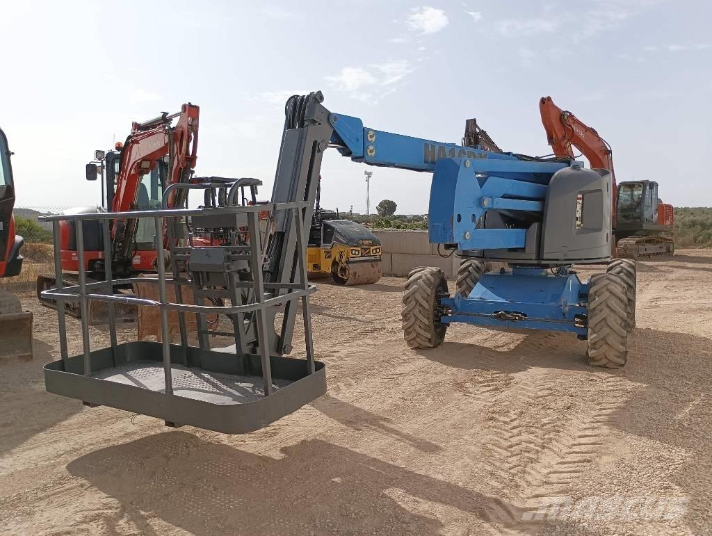 Haulotte HA 16 PX رافعات سلة مفصلية