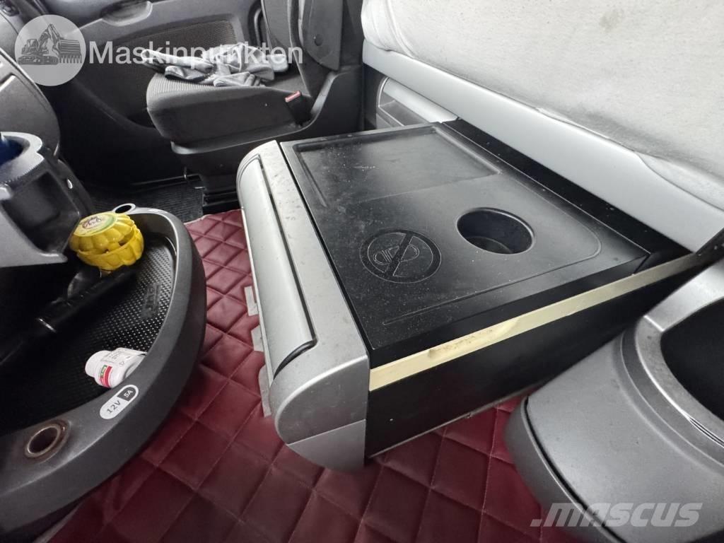 DAF FT XF 460 Z وحدات الجر