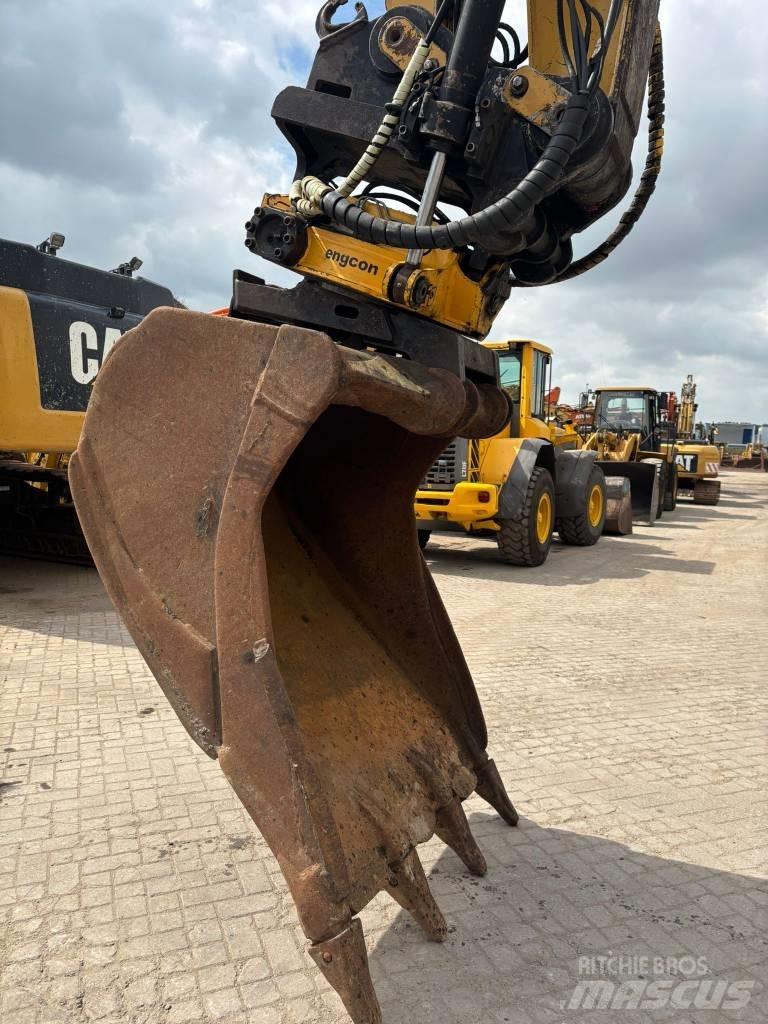 CAT 329 EL حفارات زحافة