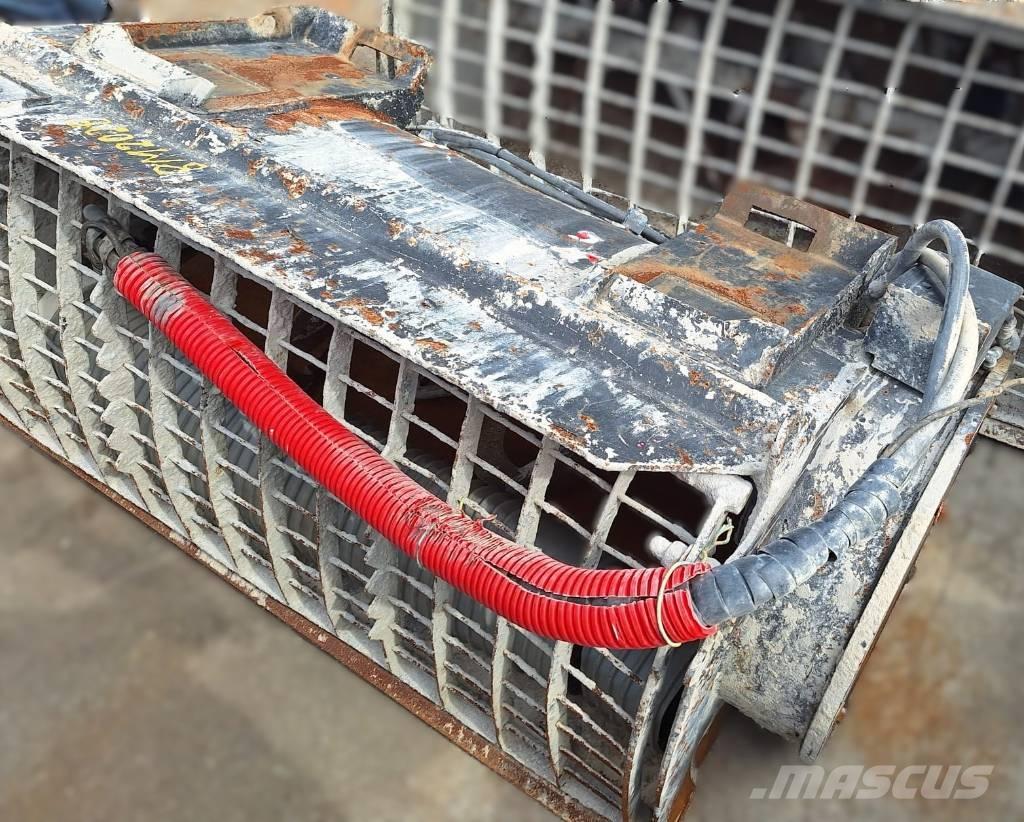 CAMPONESA C06030001 معدات البناء - غير ذلك