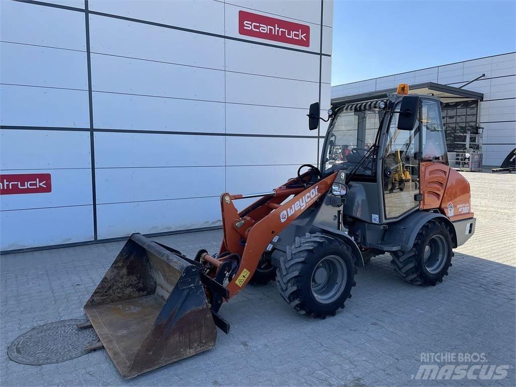 Weycor AR380 Cab لوادر متعددة الأغراض