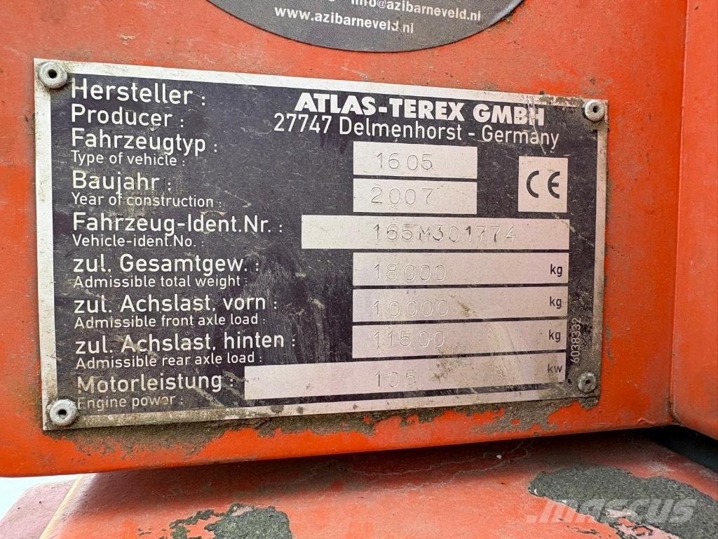Atlas 1605 M حفارات بعجل