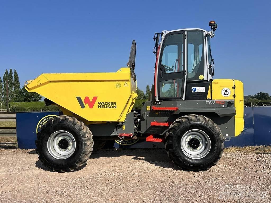 Wacker Neuson DW90 عربات نقل قلابة للمواقع