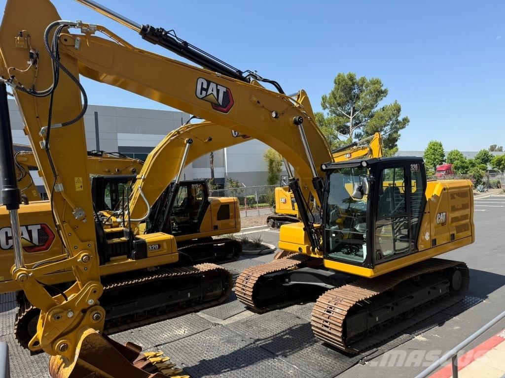 CAT 320 حفارات زحافة