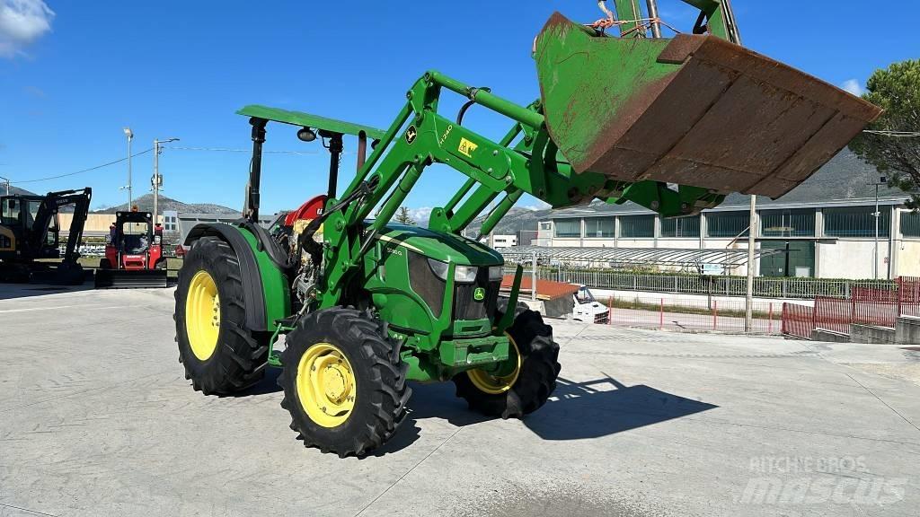 John Deere 5080 G الجرارات