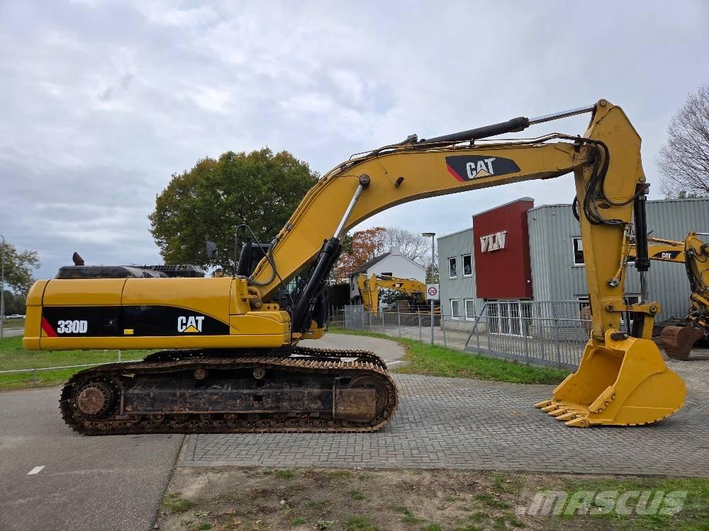 CAT 330DL حفارات زحافة