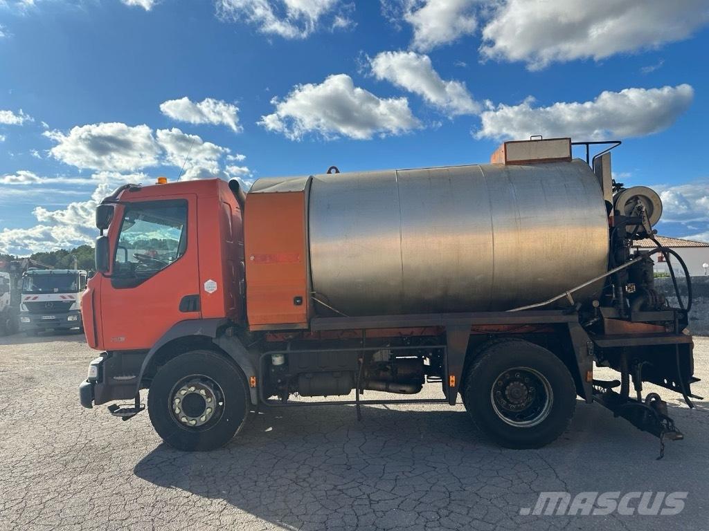 Renault Midlum رشاشات بيتومين