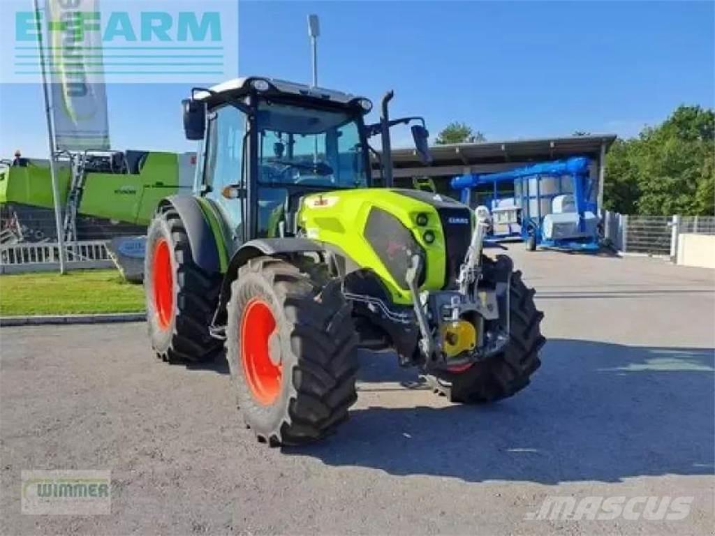 CLAAS axos 240 الجرارات