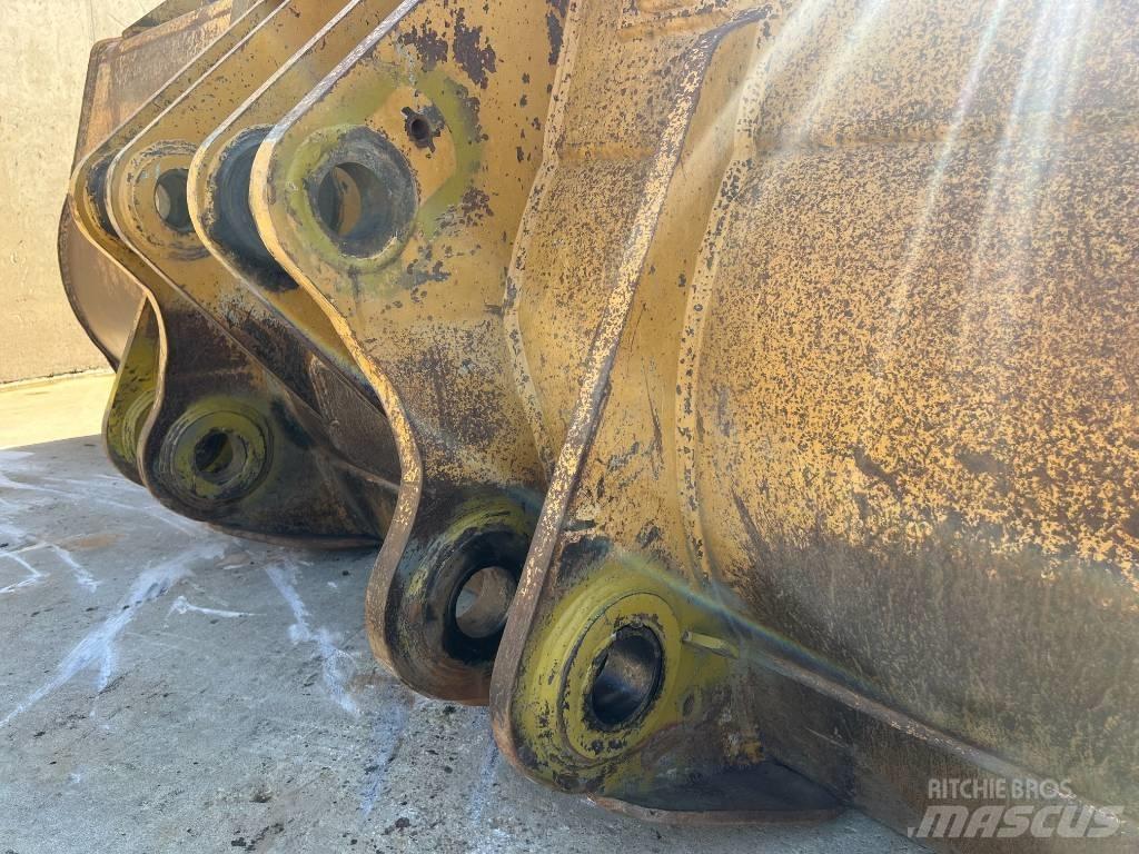 CAT 980 bucket دلاء