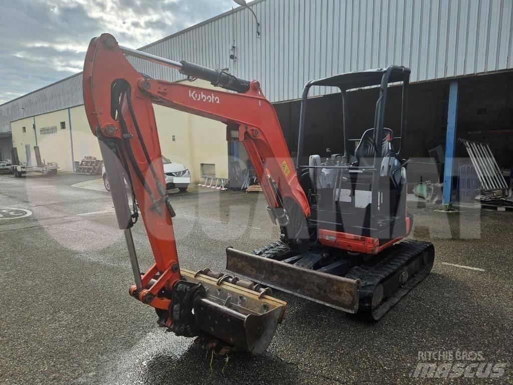Kubota U 27-4 حفارات صغيرة أقل من 7 طن (حفارات صغيرة)