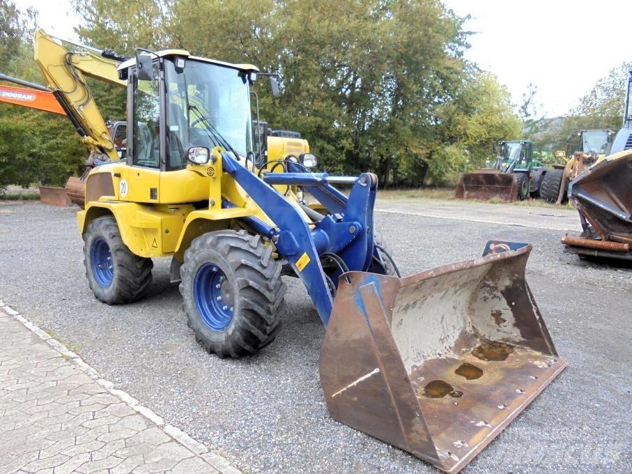 Volvo L 35 G لوادر بعجل