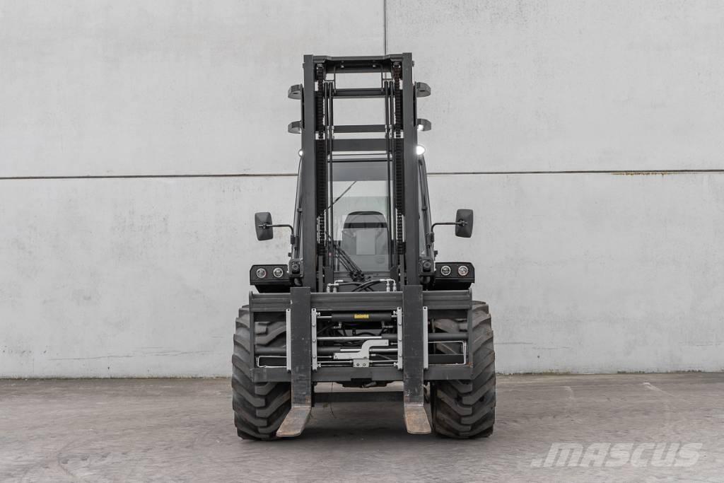 Manitou M 50-4 شاحنات الديزل