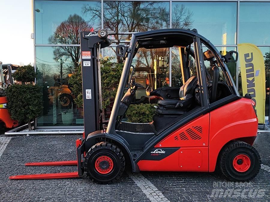 Linde H25T-02 شاحنات LPG