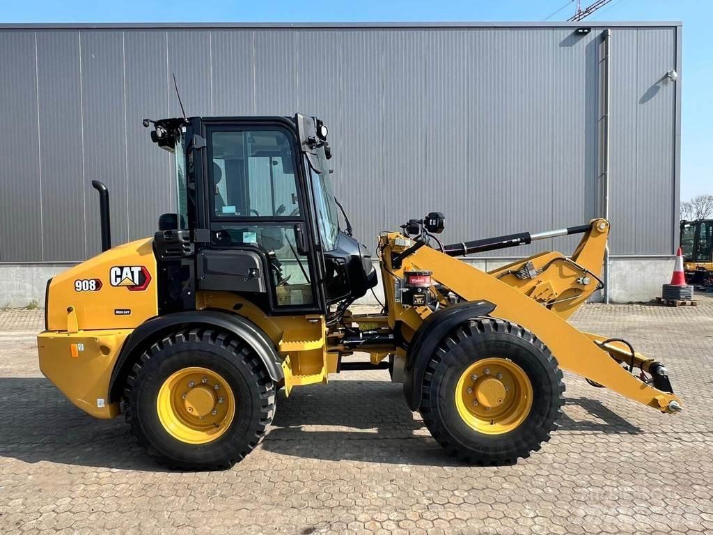 CAT 908 لوادر بعجل