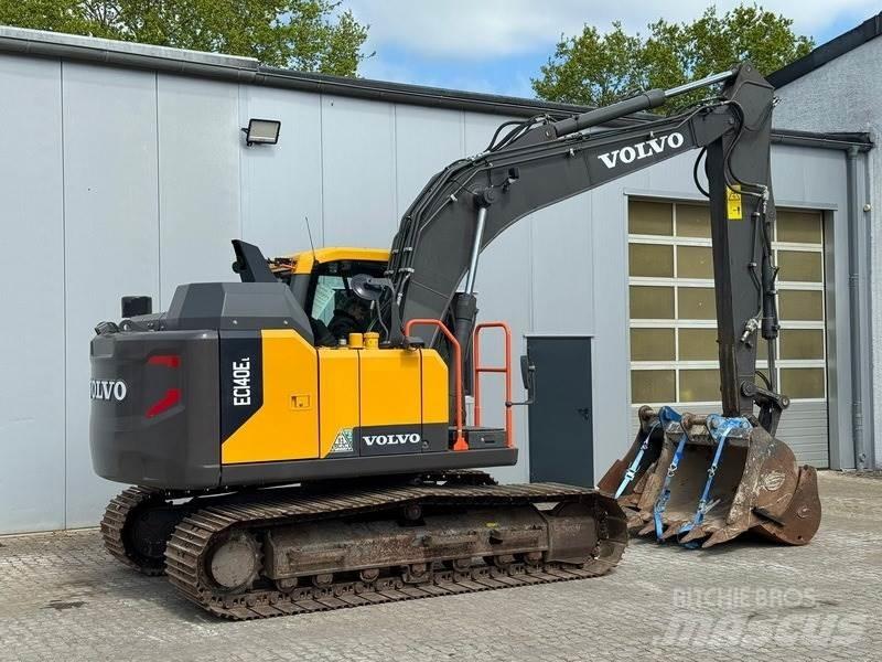 Volvo EC 140 EL حفارات زحافة