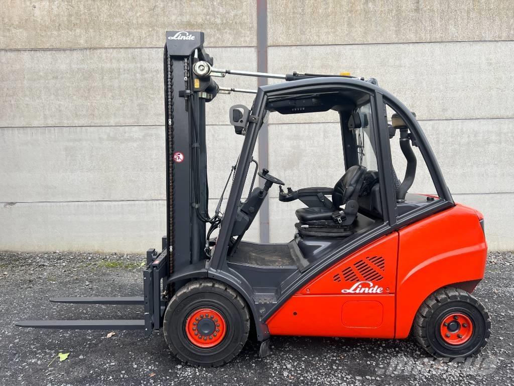 Linde H30D-01 شاحنات الديزل