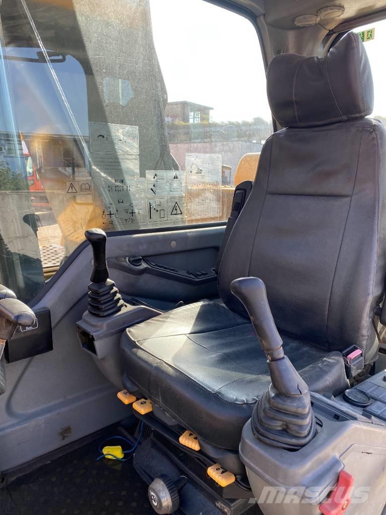 Volvo EC 210 B LC حفارات زحافة