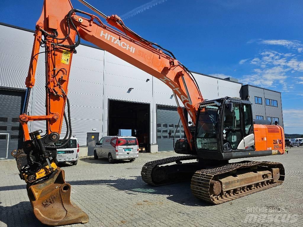 Hitachi ZX 210 LC-5 حفارات زحافة