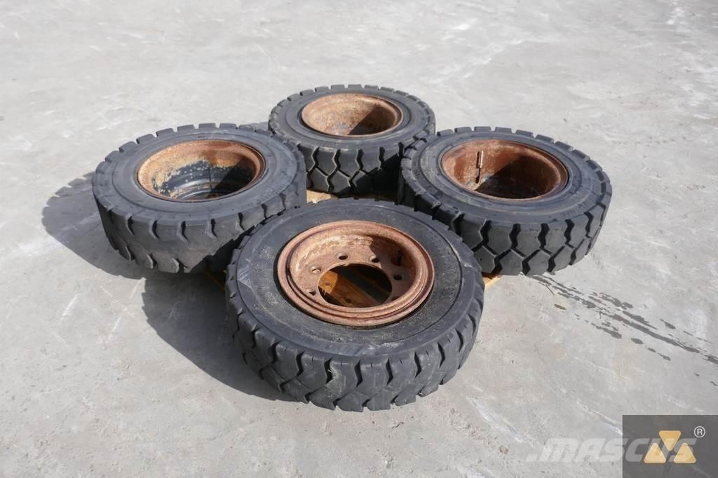 Trelleborg 7.50-15 الإطارات والعجلات والحافات