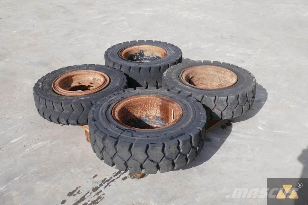 Trelleborg 7.50-15 الإطارات والعجلات والحافات
