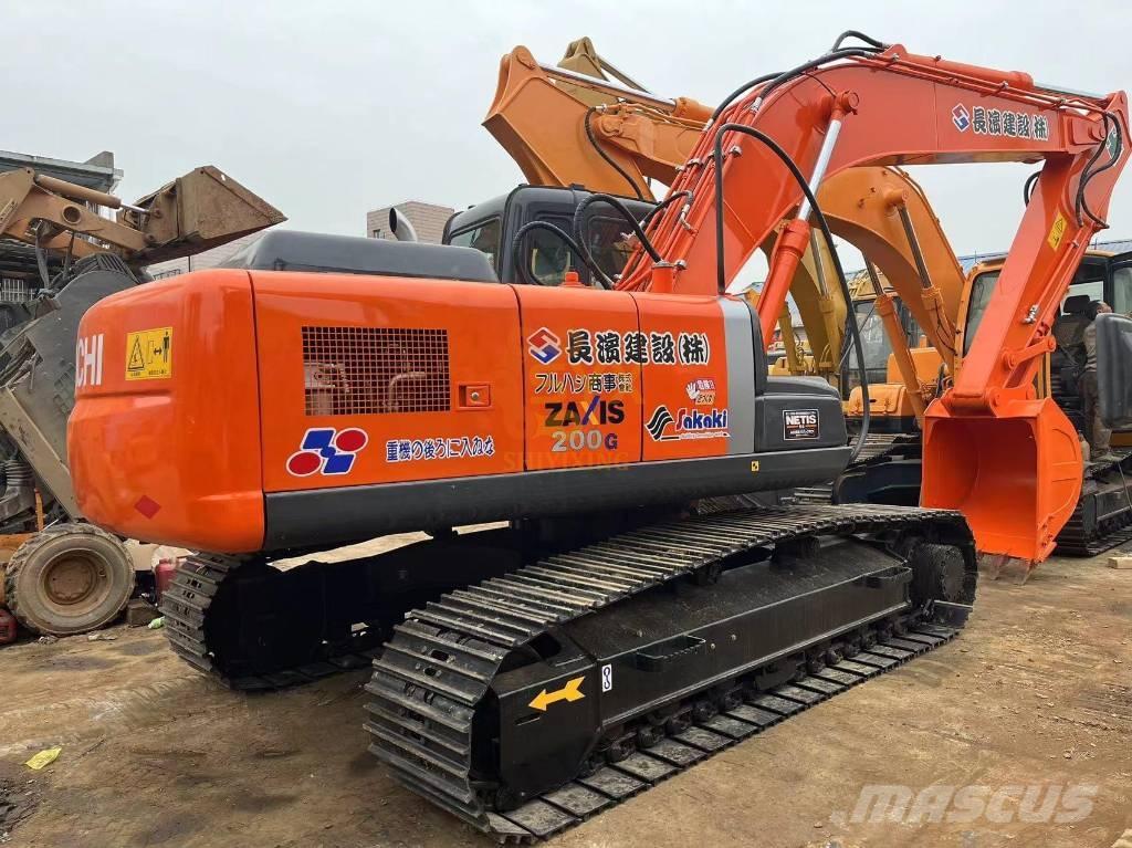 Hitachi ZX 200-3G حفارات زحافة