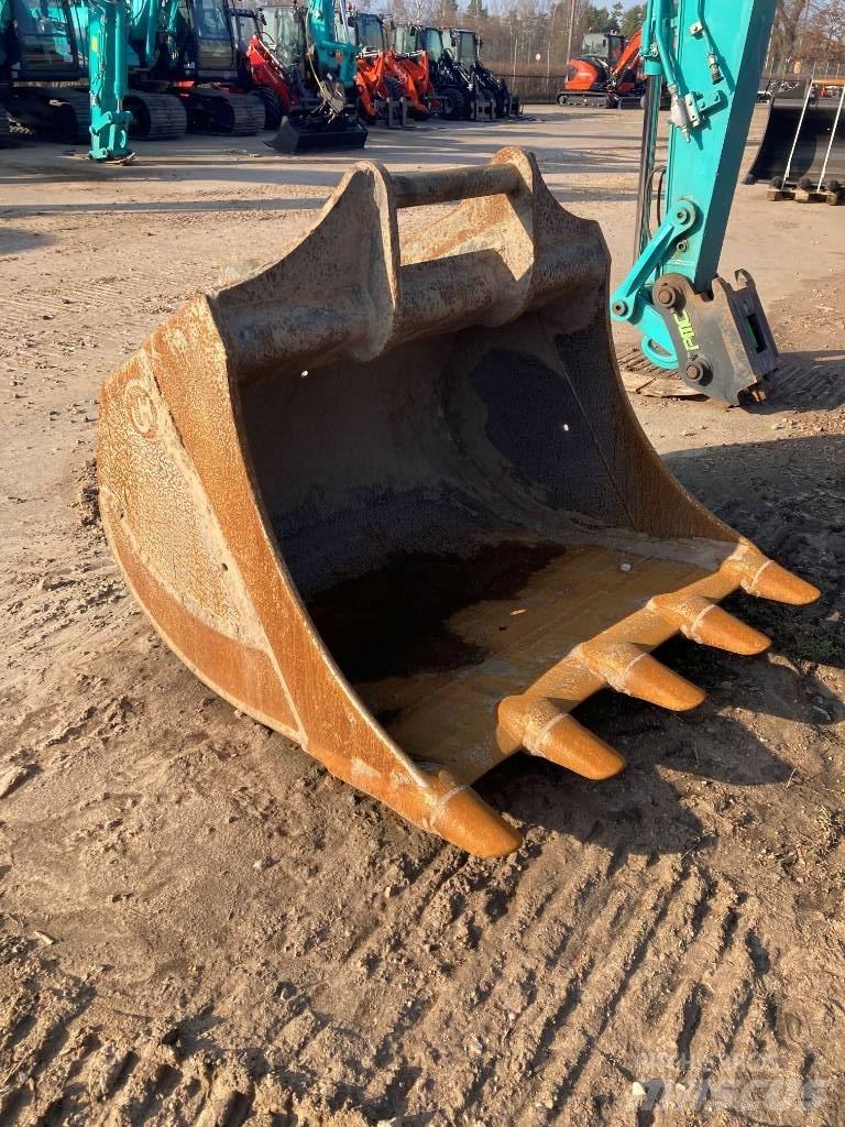 Kobelco SK 210 LC-10 حفارات زحافة