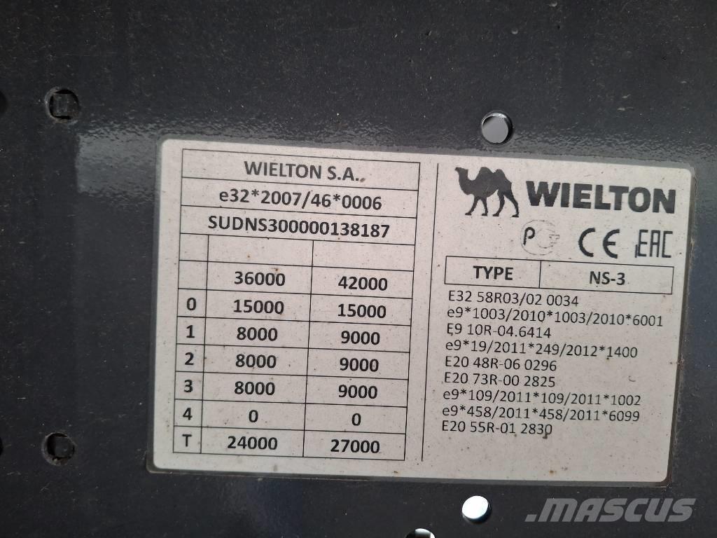 Wielton NS3K نصف مقطورات بباب جانبي