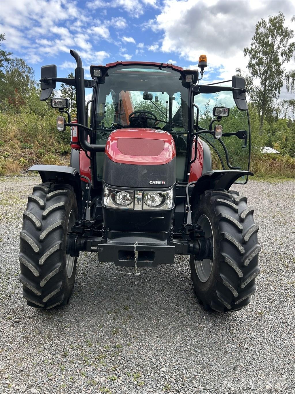 Case IH Farmall 85 C الجرارات