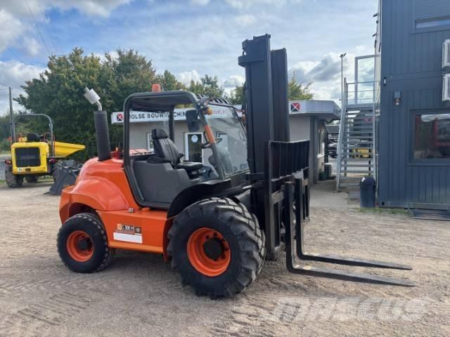 Ausa C 500 H X4 شاحنات الطرق الوعرة
