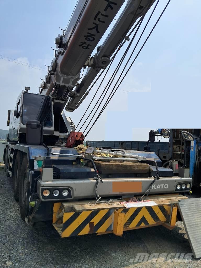 Kato KR-75H رافعات الطرق الوعرة