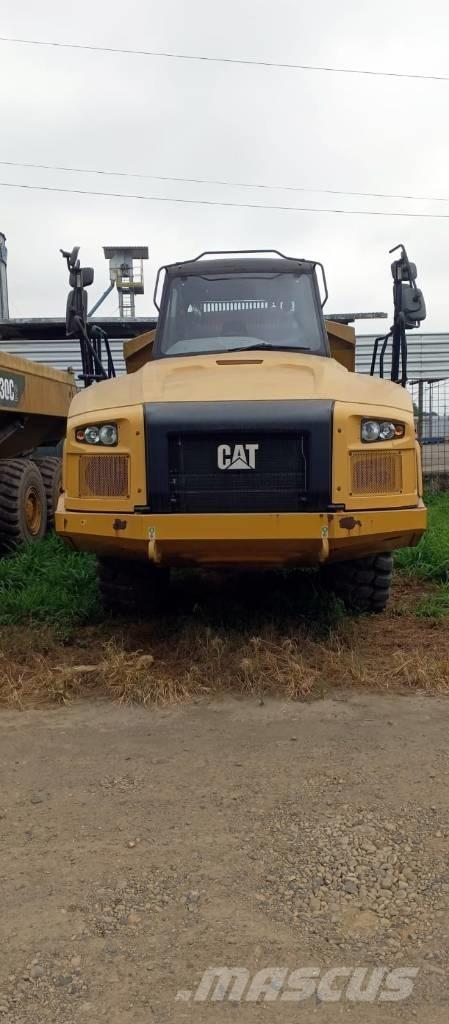 CAT 730 C 2 ساحبات مفصلية